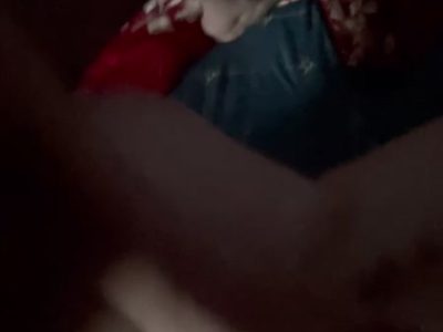 Cùng cô em sinh viên xinh gái quay clip dâm quá thể